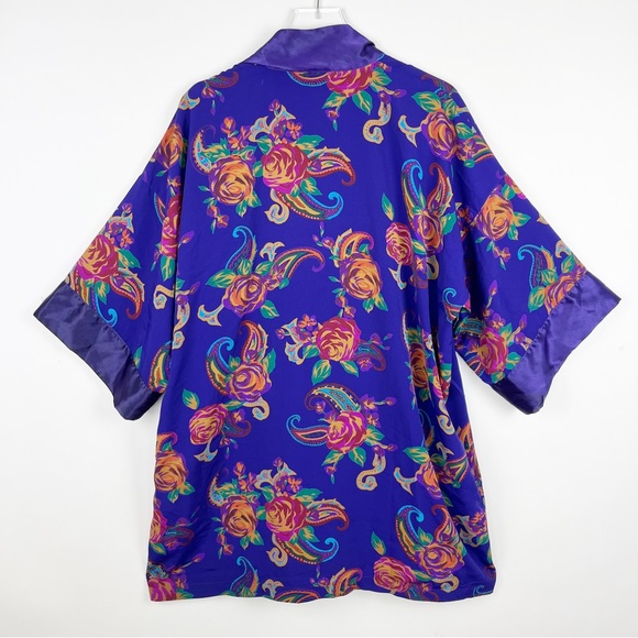 Vintage Victorias Secret Gold Tag Label Purple Floral Open Front Robe - Picture 6 of 6